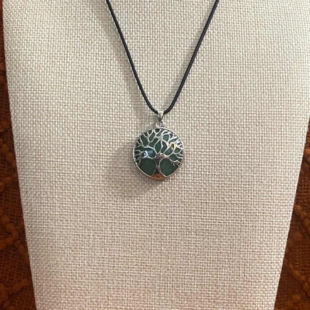 Tree Of Life Over Aventurine Gemstone Silver Cutout Pendant Necklace